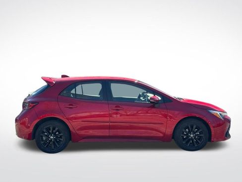 Used 2024 Toyota Corolla SE w/ SE Package image 2