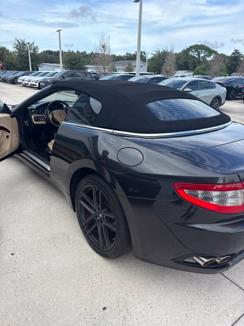 Used 2014 Maserati GranTurismo Convertible RWD image 3