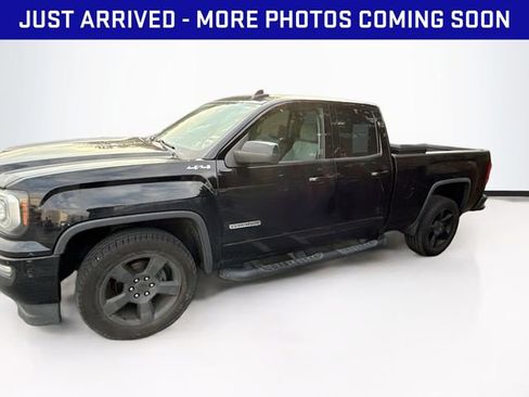 Used 2017 GMC Sierra 1500 4x4 Double Cab image 4