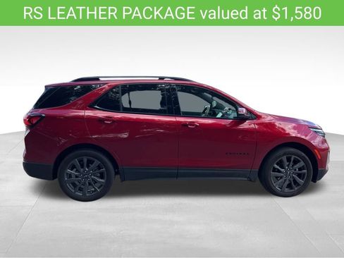 Certified 2024 Chevrolet Equinox RS w/ RS Leather Package FWD image 3