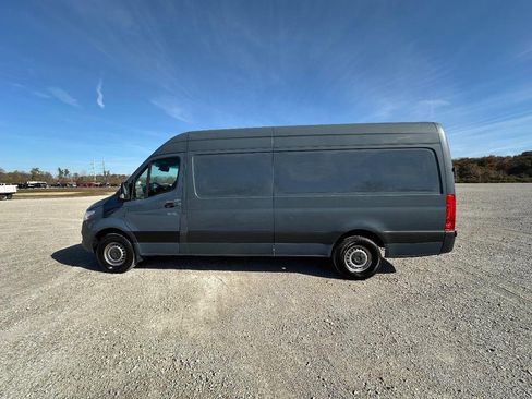 Used 2019 Mercedes-Benz Sprinter 170 image 6