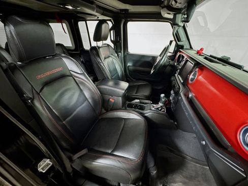 Used 2018 Jeep Wrangler Unlimited Rubicon image 28