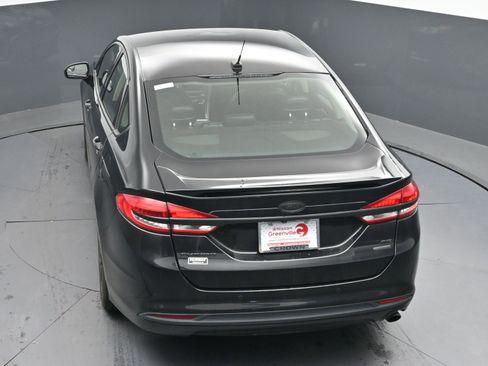 Used 2018 Ford Fusion SE w/ Equipment Group 201A image 35