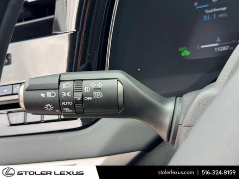 Used 2025 Lexus RX 350 w/ Convenience Package AWD/4WD image 30