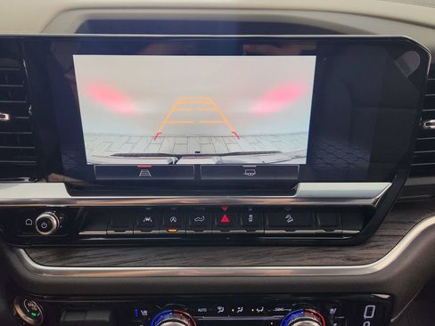 New 2026 GMC Sierra 1500 SLT AWD/4WD image 13