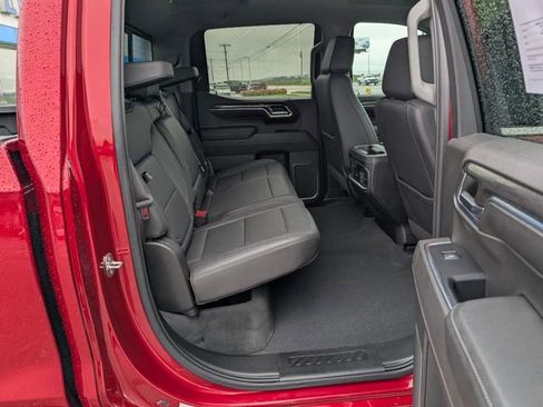Used 2023 Chevrolet Silverado 1500 LTZ AWD/4WD image 5