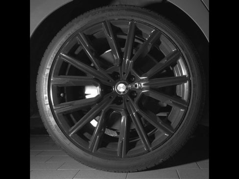 Used 2020 BMW 750i xDrive 750i xDrive image 12