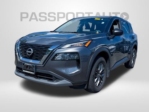 Used 2022 Nissan Rogue S FWD image 1