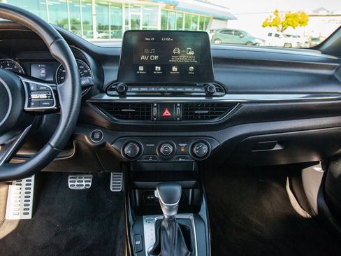 Used 2021 Kia Forte GT-Line image 15