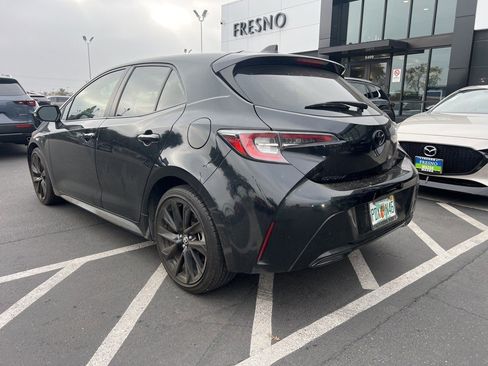 Used 2021 Toyota Corolla XSE image 19