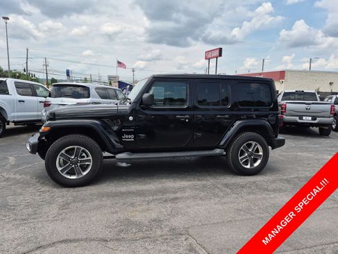 Certified 2019 Jeep Wrangler Unlimited Sahara AWD/4WD image 5
