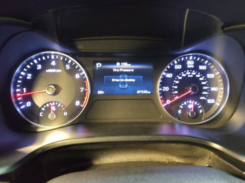 Used 2023 Kia Forte LXS FWD image 23