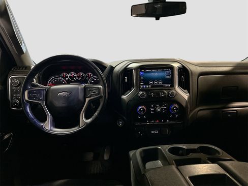 Used 2021 Chevrolet Silverado 1500 RST w/ Z71 Off-Road Package image 21