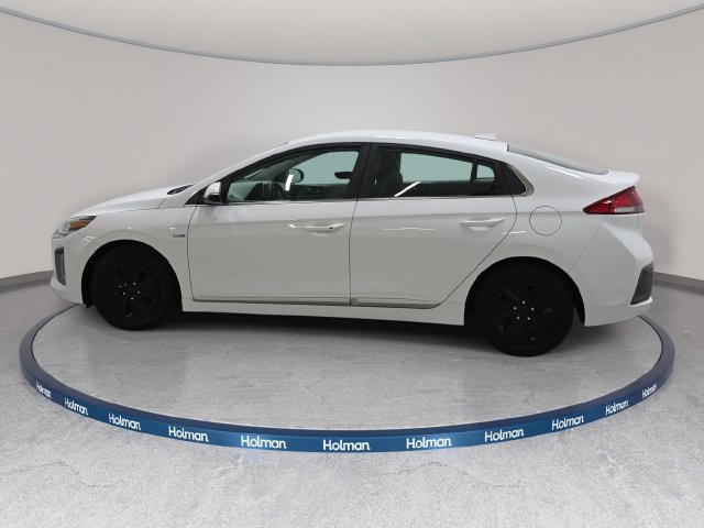 Used 2020 Hyundai Ioniq SE FWD image 9