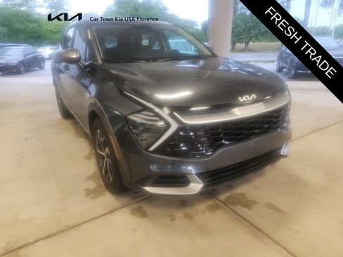 Certified 2025 Kia Sportage EX FWD image 1