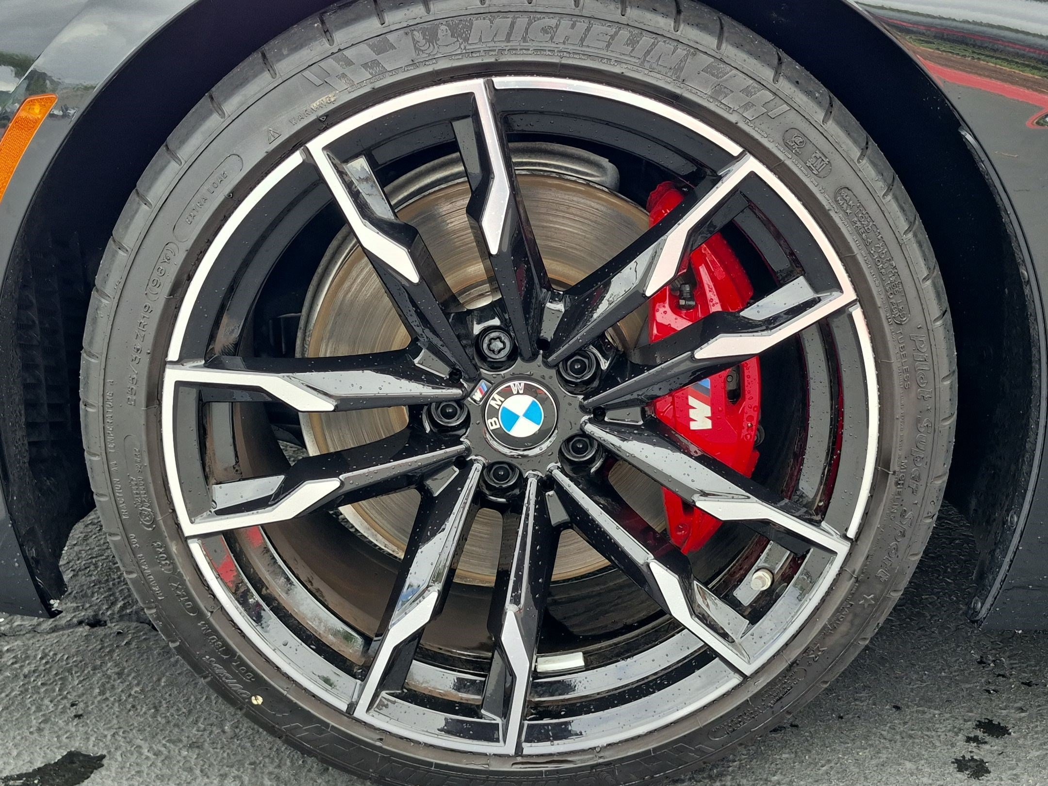 Used 2026 BMW Z4 M40i w/ Premium Package RWD image 13