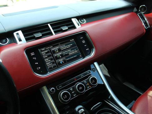 Used 2015 Land Rover Range Rover Sport Autobiography AWD/4WD image 12