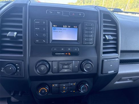 Used 2020 Ford F150 XL w/ Equipment Group 101A Mid image 10