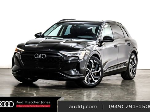 Used 2024 Audi Q8 e-tron Premium Plus w/ Premium Plus Package image 1
