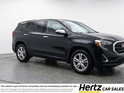 Used 2024 GMC Terrain SLE FWD image 1