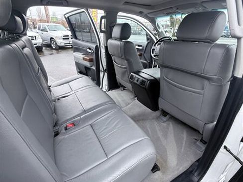 Used 2010 Toyota Tundra Limited image 31