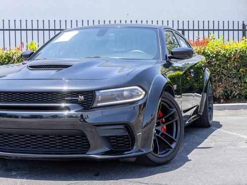 Used 2022 Dodge Charger Scat Pack RWD image 19