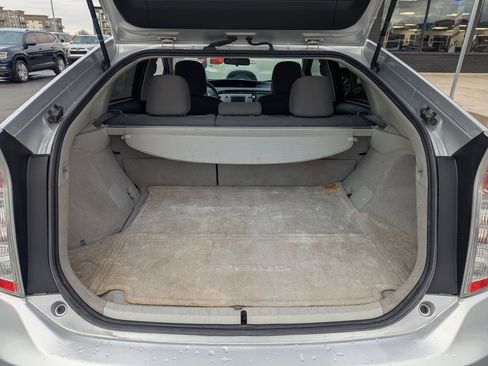 Used 2015 Toyota Prius Two image 29