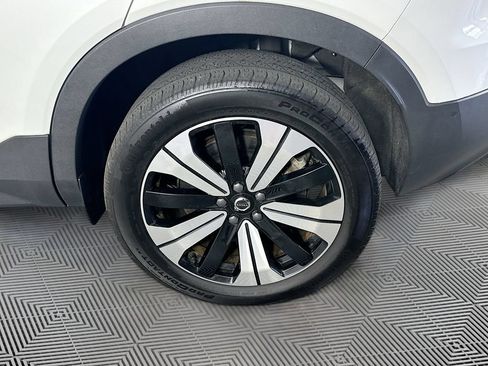 Used 2023 Volvo XC40 Recharge Plus AWD/4WD image 37