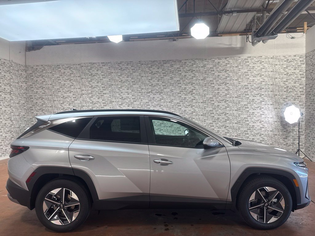 New 2026 Hyundai Tucson SEL FWD image 8