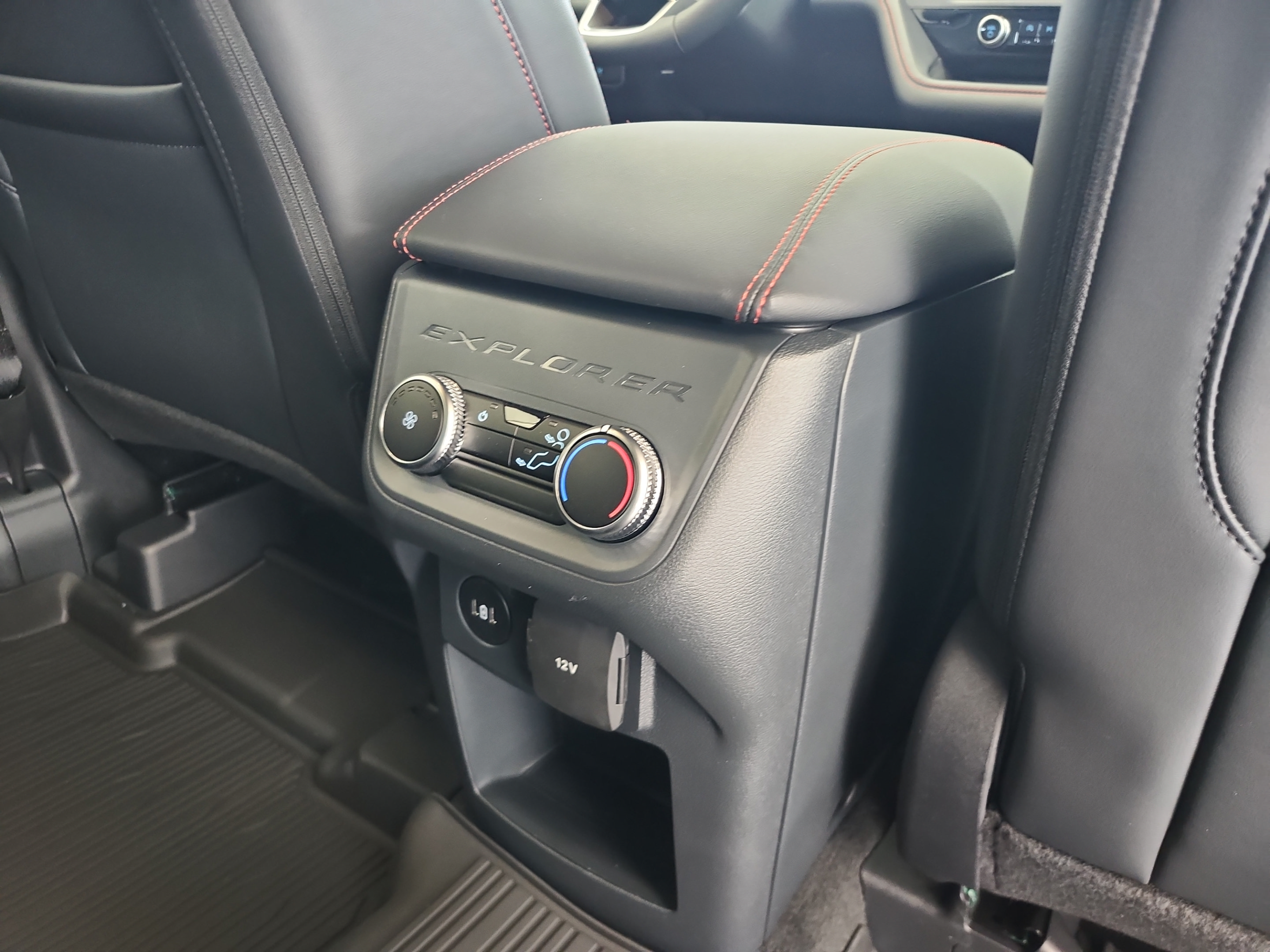New 2027 Ford Explorer ST-Line RWD image 16