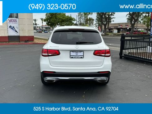 Used 2019 Mercedes-Benz GLC 300 4MATIC image 5