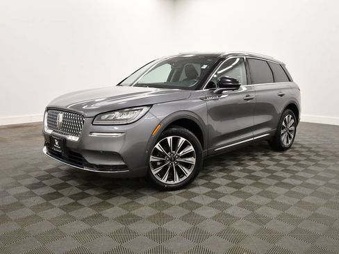 Used 2022 Lincoln Corsair Reserve w/ Equipment Group 201A AWD/4WD image 2
