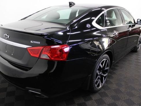 Used 2018 Chevrolet Impala Premier FWD image 5