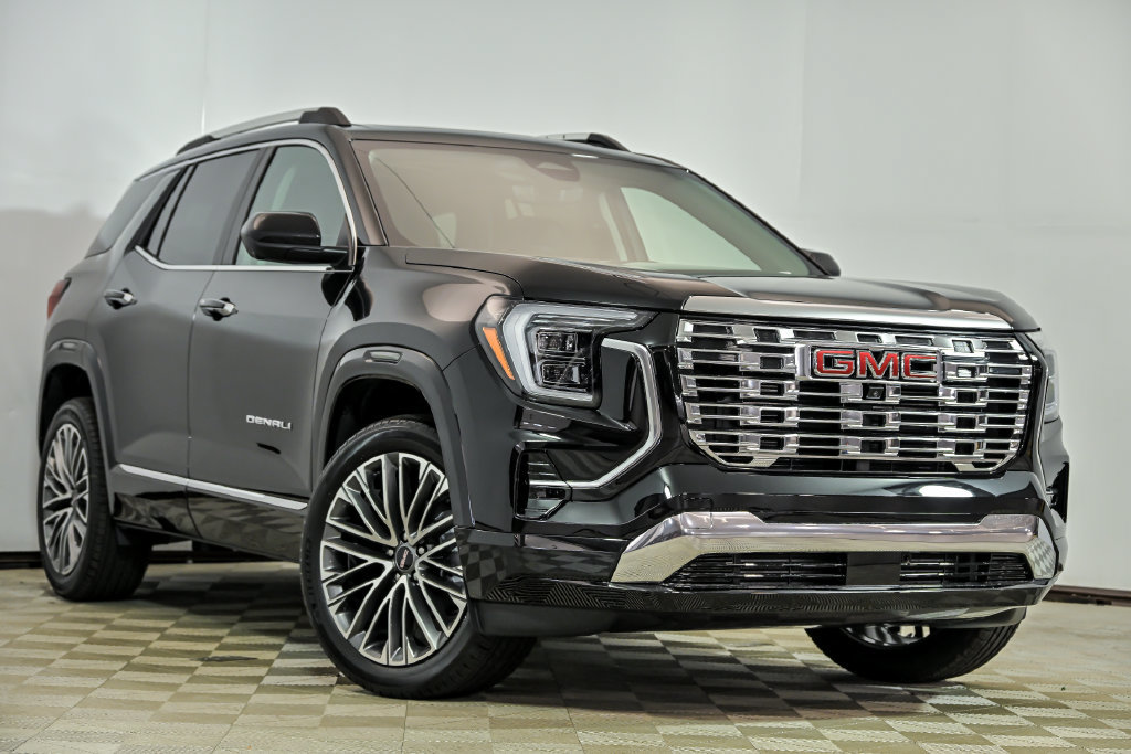New 2027 GMC Terrain Denali w/ LPO, Floor Liner Package AWD/4WD image 1