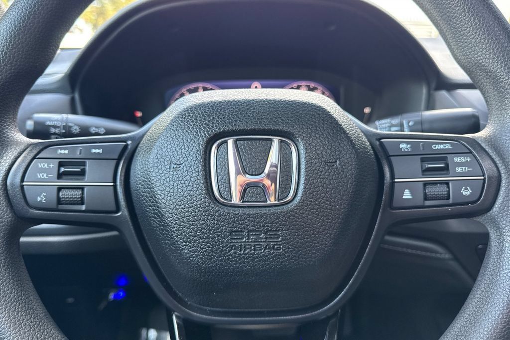 Used 2025 Honda Accord SE image 22