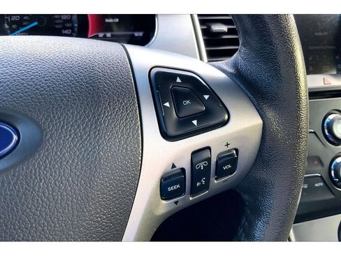 Used 2019 Ford Taurus SEL w/ Equipment Group 201A image 20