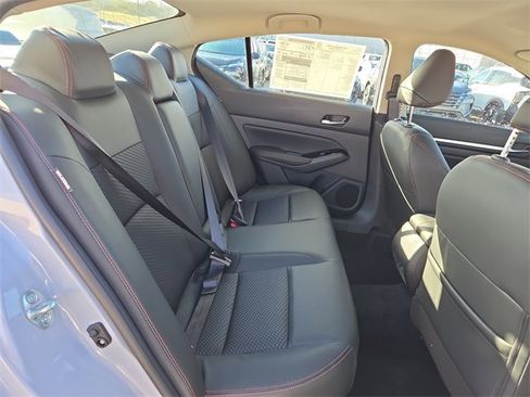 New 2025 Nissan Altima 2.5 SR image 14