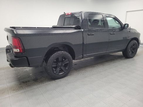 Used 2017 RAM 1500 Sport w/ Black Ram 1500 Sport Group image 10