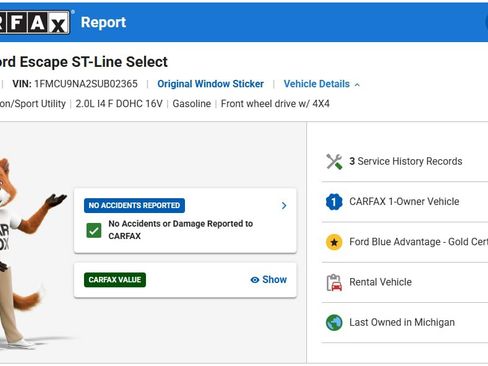 Certified 2025 Ford Escape ST-Line Select AWD/4WD image 3