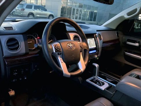 Used 2016 Toyota Tundra Limited image 17