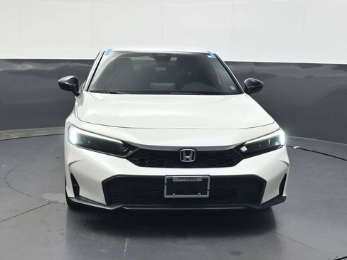Certified 2025 Honda Civic Sport image 9