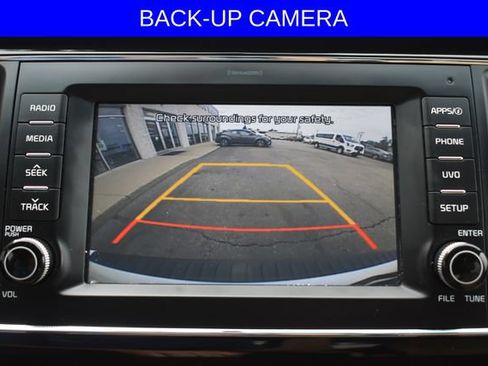 Used 2017 Kia Sedona EX FWD image 6