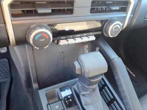 Used 2024 Toyota Tacoma SR w/ SR Upgrade Package AWD/4WD image 32