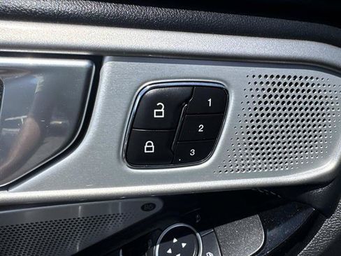 Used 2023 Ford Explorer ST w/ Equipment Group 401A AWD/4WD image 35