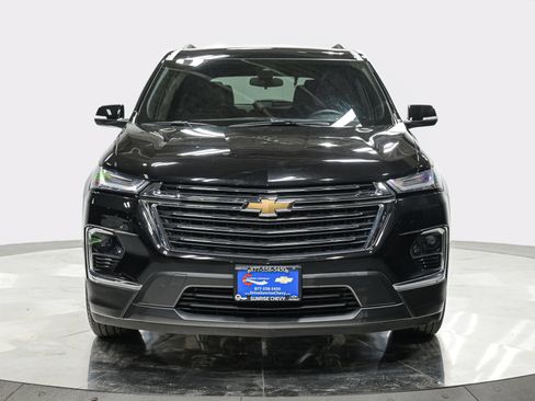 Used 2023 Chevrolet Traverse LT AWD/4WD image 10