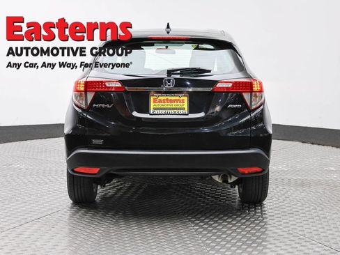 Used 2021 Honda HR-V LX image 5