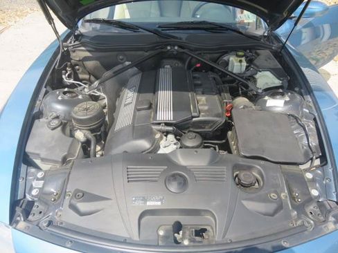 Used 2005 BMW Z4 3.0i RWD image 20