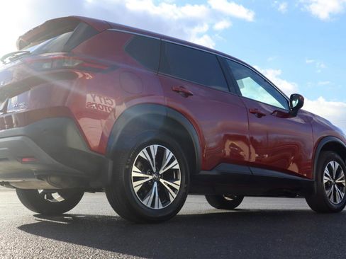 Used 2021 Nissan Rogue SV image 20