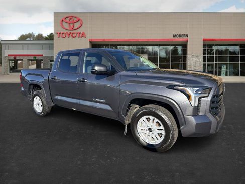 Used 2024 Toyota Tundra SR5 image 3