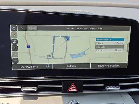 Used 2024 Hyundai Elantra Limited FWD image 18